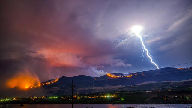 Incendio forestal de origen natural